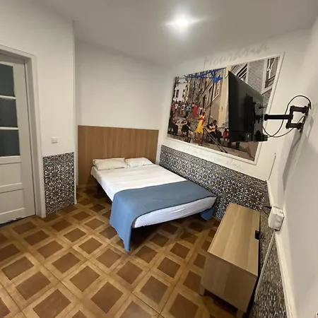 بيت شباب Brotherstay Lusotile